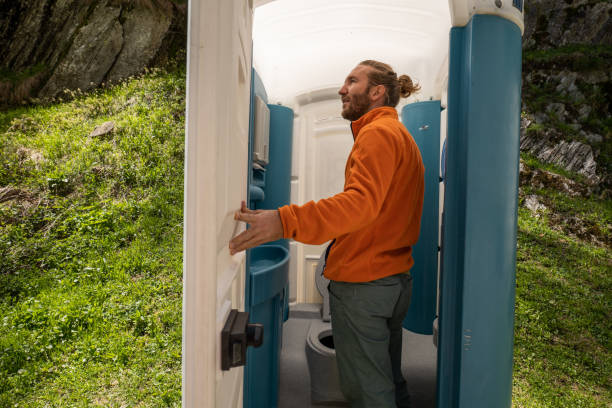 Portable restroom solutions in Alamosa East, CO