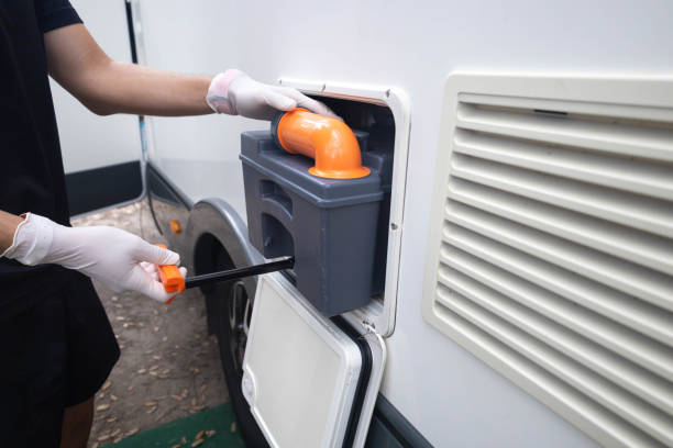 Best Construction site porta potty rental  in Alamosa East, CO